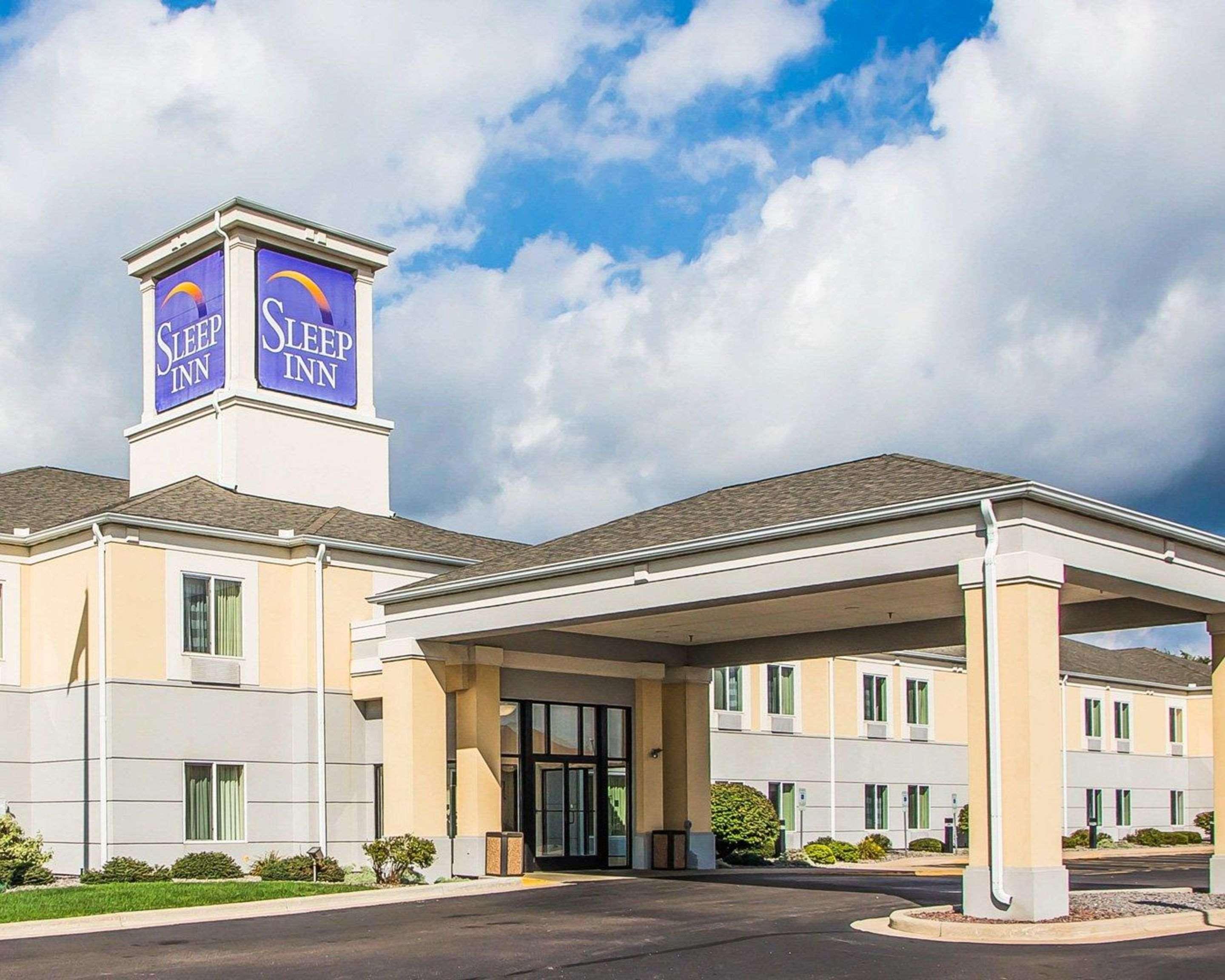 Sleep Inn & Suites Wisconsin Rapids Exterior foto